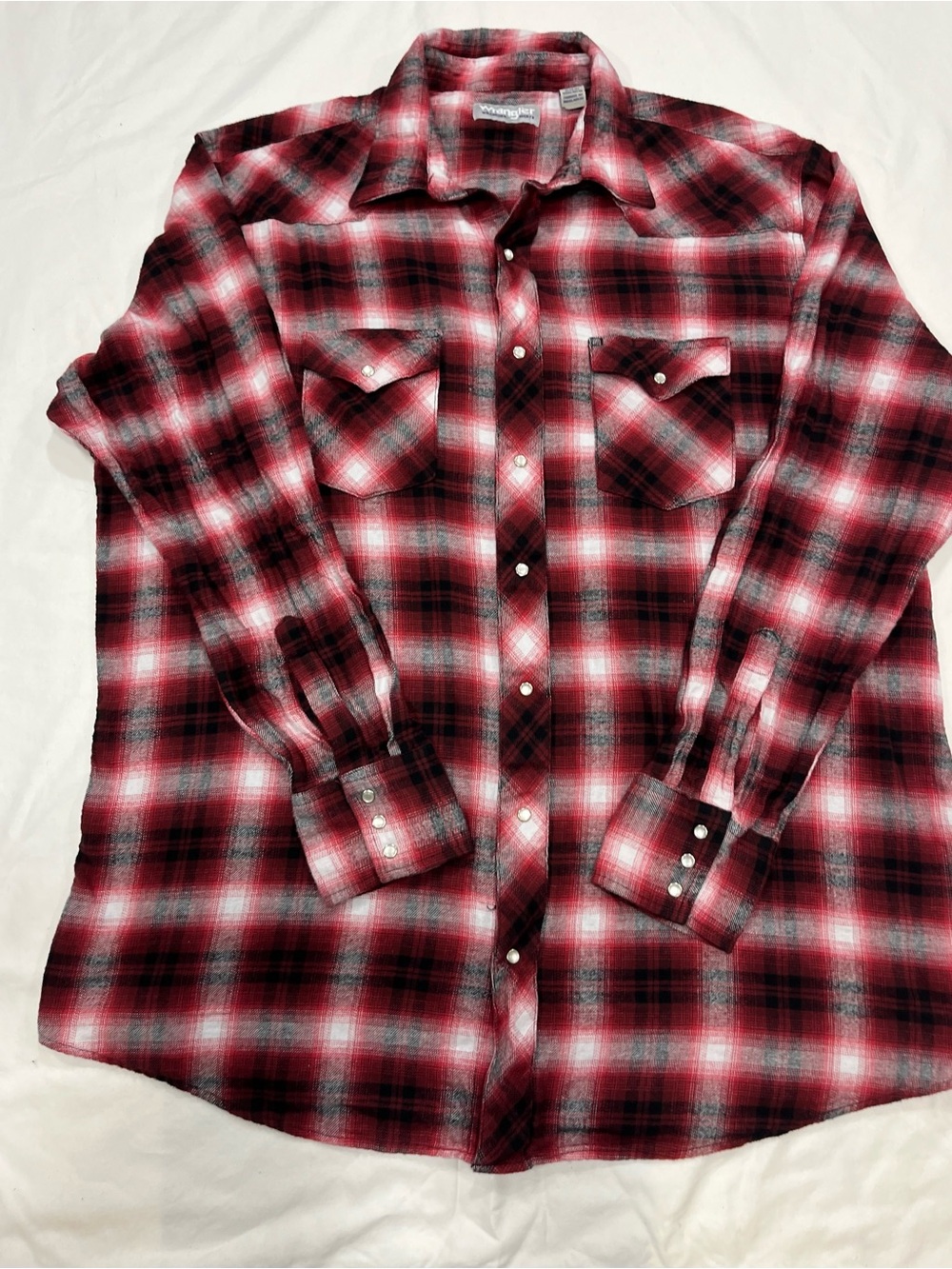 Wrangler Red and Black Plaid Button-Down Shirt